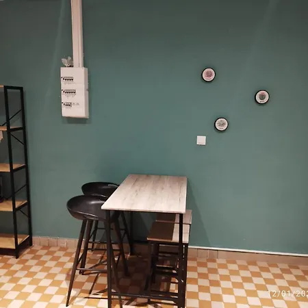 Apartment 2 Pieces, Centre De Et Marche De Noel *