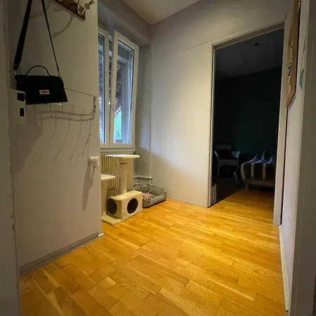 Apartment 2 Pieces, Centre De Et Marche De Noel