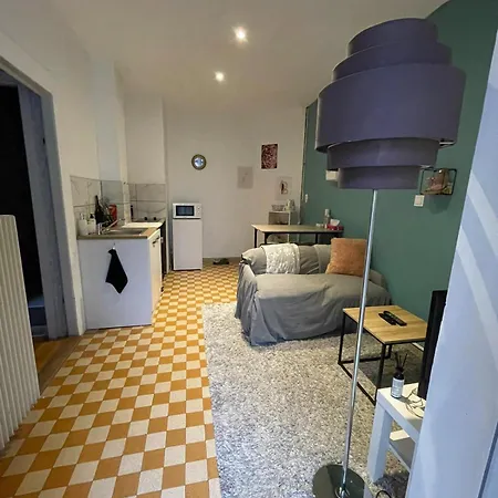 2 Pieces, Centre De Et Marche De Noel *