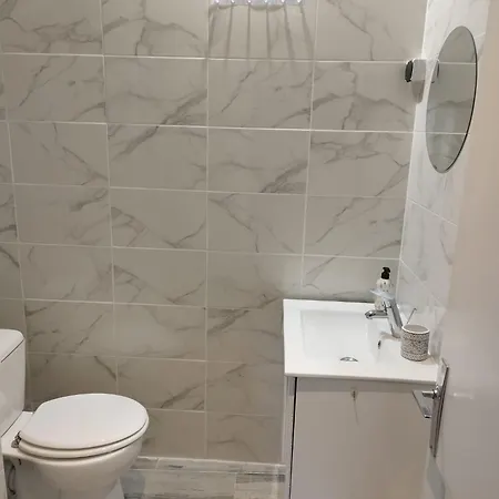 2 Pieces, Centre De Et Marche De Noel * Colmar